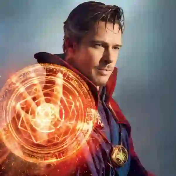 Gesichtsvertauschte Version von Doctor Strange, der mit einem leuchtend orangefarbenen magischen Mandala-Zauberkreis aus seiner Hand steht und seinen ikonischen rot-blauen Zaubererumhang trägt.